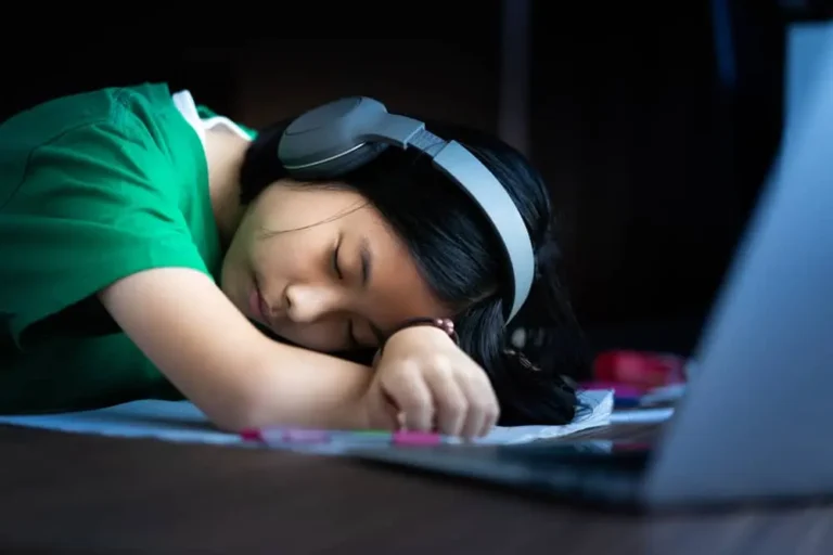 How to finds best Children's Noise Cancelling Headphones​