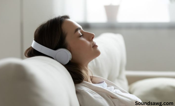 Noise reduction headphones for sleeping